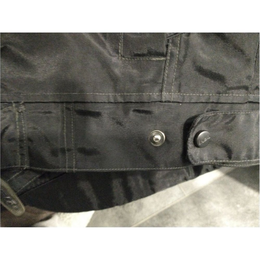 Motorcycle jacket - Picture 6 of 12